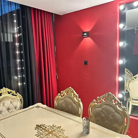 Arolen Hotel